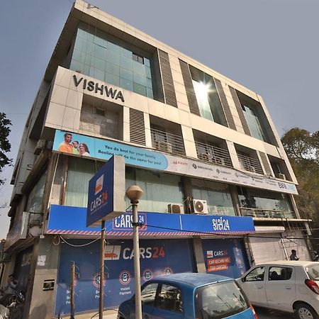 Capital O Kalash Residency Ahmedabad Bagian luar foto